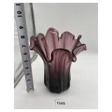 VINTAGE PURPLE AMYTHEST HAND BLOWN GLASS VASE