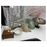 PEDESTAL DISH, PINECONE SHAPE HANGING BASKET