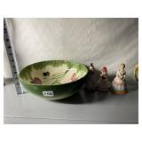 1978 C. . BOSTON BELL , VEGETABLE BOWL WITH CHIP