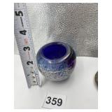 ART GLASS IRIDESCENT CANDLE HOLDER