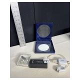 ORIGINAL APPLE SHUFFLE OR NANO IN BOX WITH