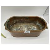 VINTAGE OVAL COPPER PLANTER WITH BRASS HANDLES