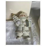2003 DECORATED DELIVERY LENOX NEW IN BOX