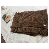 LUXURY BLANKET