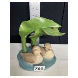 CUTE DUCKS ON LILLY PAD LASKLO ISPANKY PORCELAIN