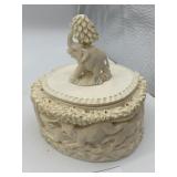 CARVED BONE BOX CONTINUOUS RELIEF CARVED BASE W/