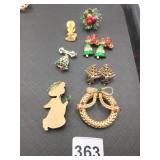 CHRISTMAS EARRINGS TREES BELLS PINS GOLD TONE