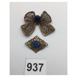 FILIGREE BOW PIN BLUE GLASS CENTER FILIGREE PIN