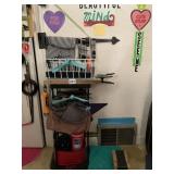 SMALL SHELVING AND ITS CONTENTS INCLUDING ITEMS