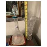 GLASS WINE DECANTER 16