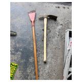 THE MUTT MULTIPURPOSE TOOL, 5 LB. PICKAXE