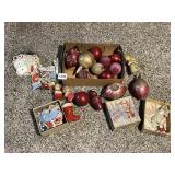 VINTAGE CHRISTMAS, CHRISTMAS CANDLES