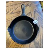GRISWOLD #5 CAST IRON PAN