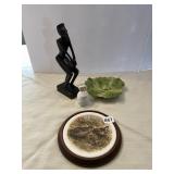 BIRD TRIVET, 40TH ANNIVERSARY BELL, VICTORIA