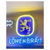 LOWENBRAU LIGHT UP NEON IN GOOD CONDITION