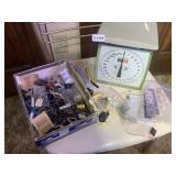 SCALE, VELCRO, SCREWDRIVERS ETC.