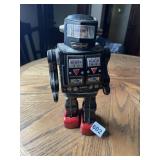 AMAZING 11" TIN ROBOT TOY MADE IN JAPAN, GREAT