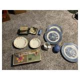 MIN SEW, HALL PLATES, CURRIER IVES PLATES
