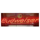 BUDWEISER CLASSIC AMERICAN LAGER LIGHT UP SIGN