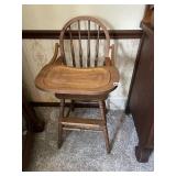 SOLID WOOD HIGHCHAIR