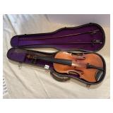 ANTONIUS STRADIVARIUS COPY VIOLIN WITH CASE AND