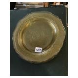 6 AMBER GLASS PLATES