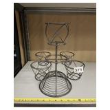 WIRE BASKET WITH FIVE DIFFERENT COMPARTMENTS