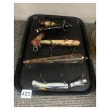 LARGE FISHING LURES INCL DRIFTER TACKLE COMPANY