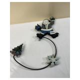 BALANCE SANTA WITH TREE