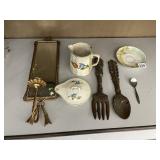 WALL MIRROR WITH CANDLE HOLDER, LARGE FORK AND