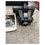 POLAROID 11 CAMERA