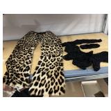 LAMBï¿½S WOOL PIECES, FUR PIECE