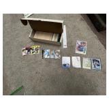 BASEBALL & HOCKEY CARDS