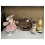 METAL PUMPKIN, BUNNY,, DOLL THAT HEAD NEEDS