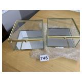 GLASS TRINKET BOXES MIRRORED BOTTOM