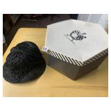 VINTAGE BLACK HAT IN HAT BOX SOME DAMAGE ON HAT