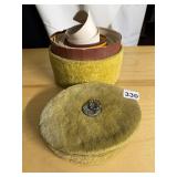 VINTAGE CAR COLOR BOX WITH ASSORTED CALLERS