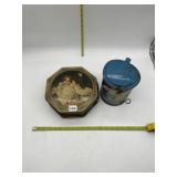 STEP ON RECEPTACLE WITH LIFT OUT TIN INSERT AND