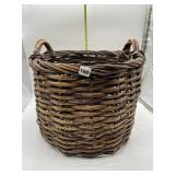 DOUBLE HANDLED WOVEN BASKET