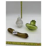 BLOWN GLASS ZUCCHINI, FRUIT AND PEAR TRINKET DISH