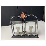 METAL PICTURE FRAME 5X7 PHOTOS, 14.5" H X 16" W