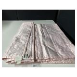 DOWN BLANKET THE GREAT ONE 55 X 65