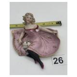 PORCELAIN LADY HOLDING KITTEN