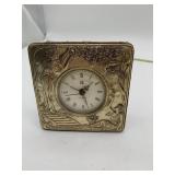 925 SURROUND WOMEN WITH FLOWERS QUARTZ INSERT