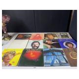 ALBUMS INC BARY MANILOW, CHICAGO, RINGO STAR