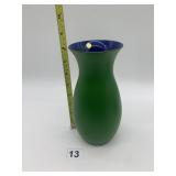 ART GLASS VASE