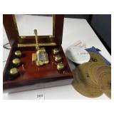 MR. CHRISTMAS MUSIC BOX