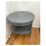 PAINTED WOOD OCCASIONAL TABLE WITH ROUND TOP AND