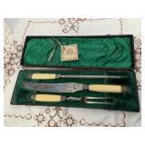 CASED THREE-PIECE CARVING SET WITH STEEL KNIFE,