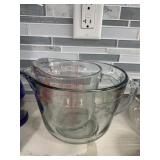 CLEAR GLASS MEASURING PITCHER WITH MOLDED